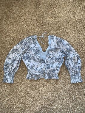 Acoa Women’s Floral Pastel Blue Puff Sleeve Button Cropped Smocked Dainty Top